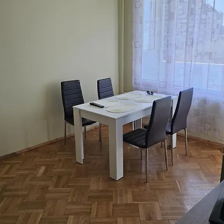 Apartament Happy *
