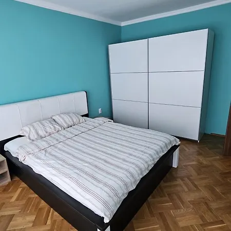 Apartament Happy